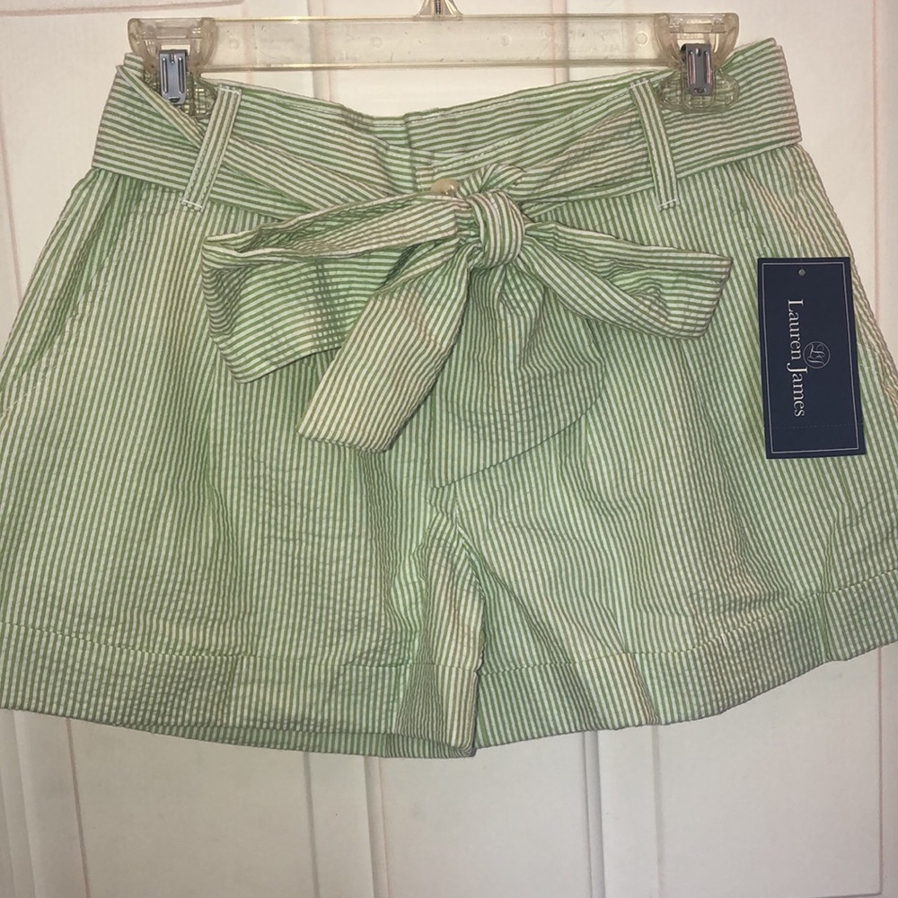 Lauren James Seersucker Shorts. Size Small. New With Tags.